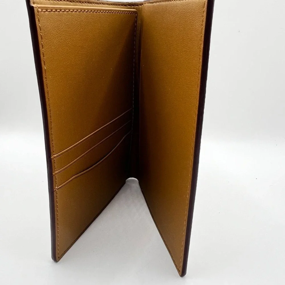 COACH POPSICLE ID/CARD PASSPORT WALLET CHALK LEATHER